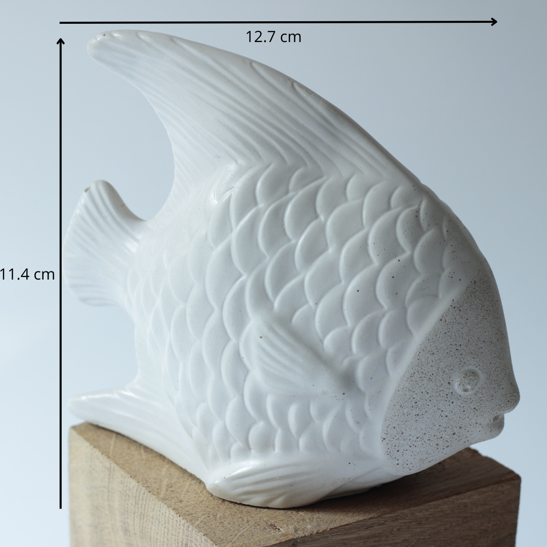 Le poisson tropicale PISCIS en béton, fabrication artisanale