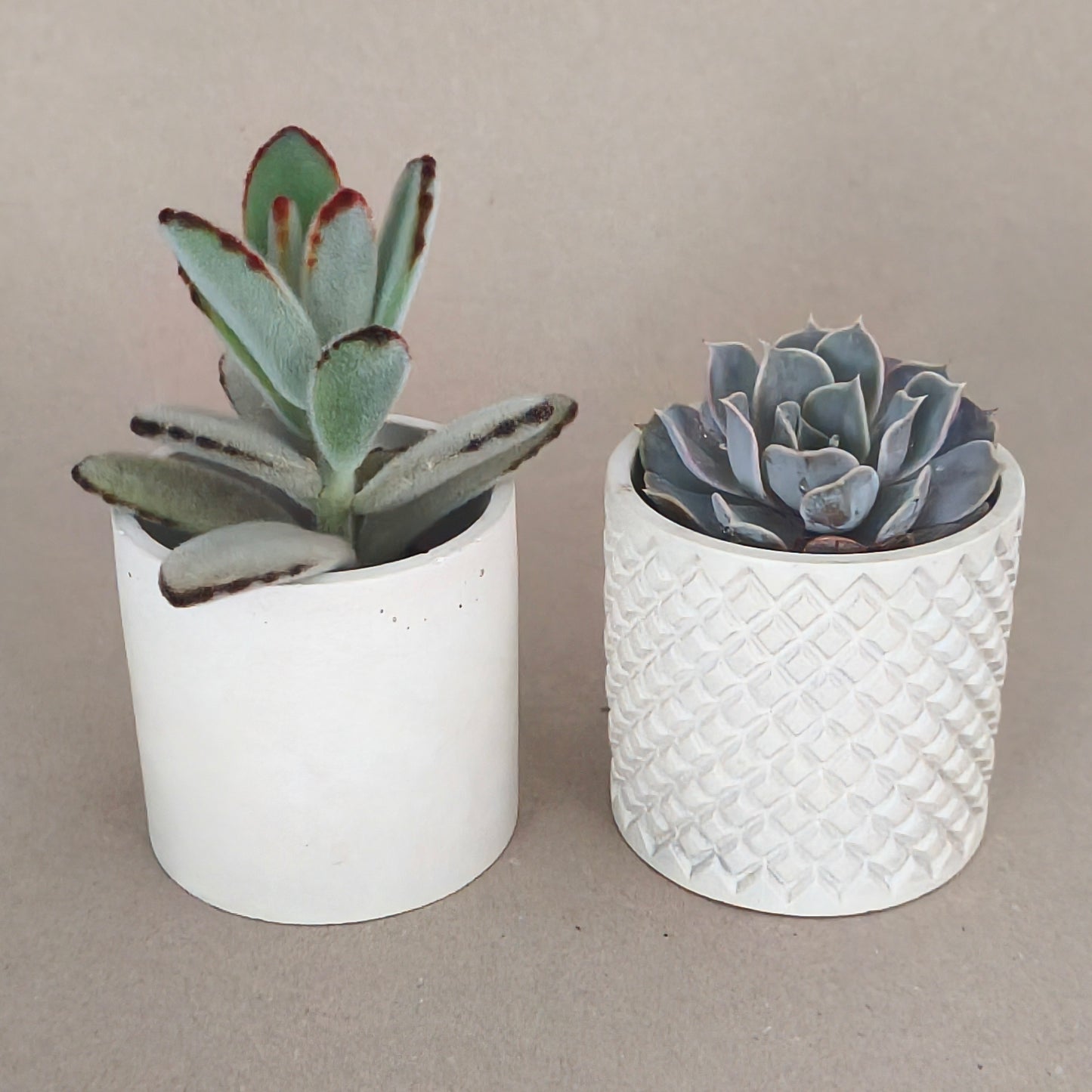 Le pot en béton CONCRETE, artisanat français