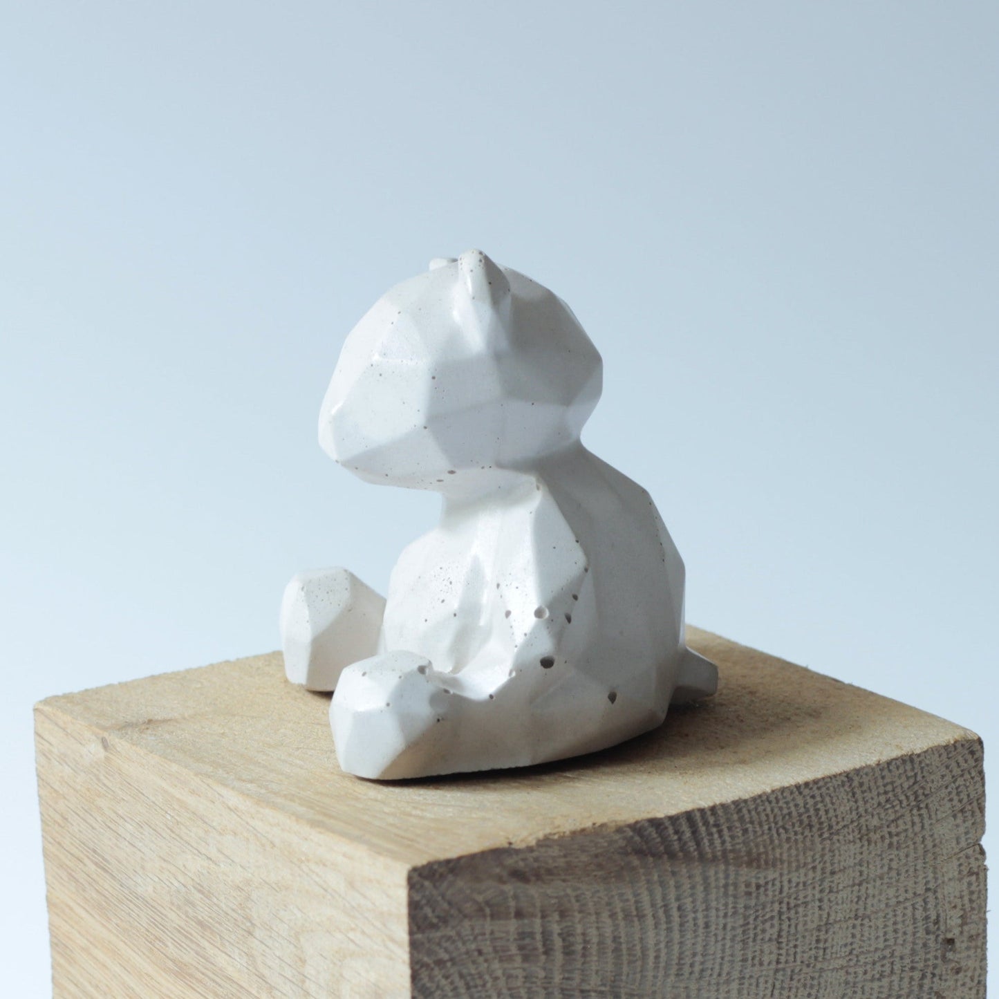 Ours en béton, BARRY, fabrication artisanale française