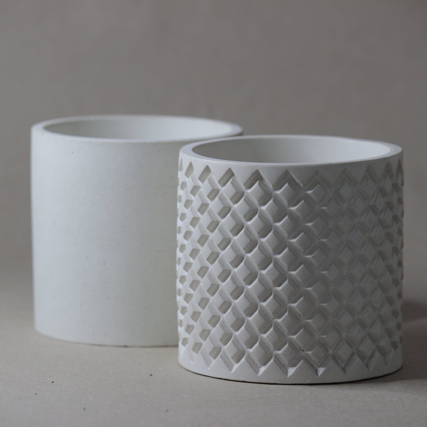 Le pot en béton CONCRETE², artisanat français