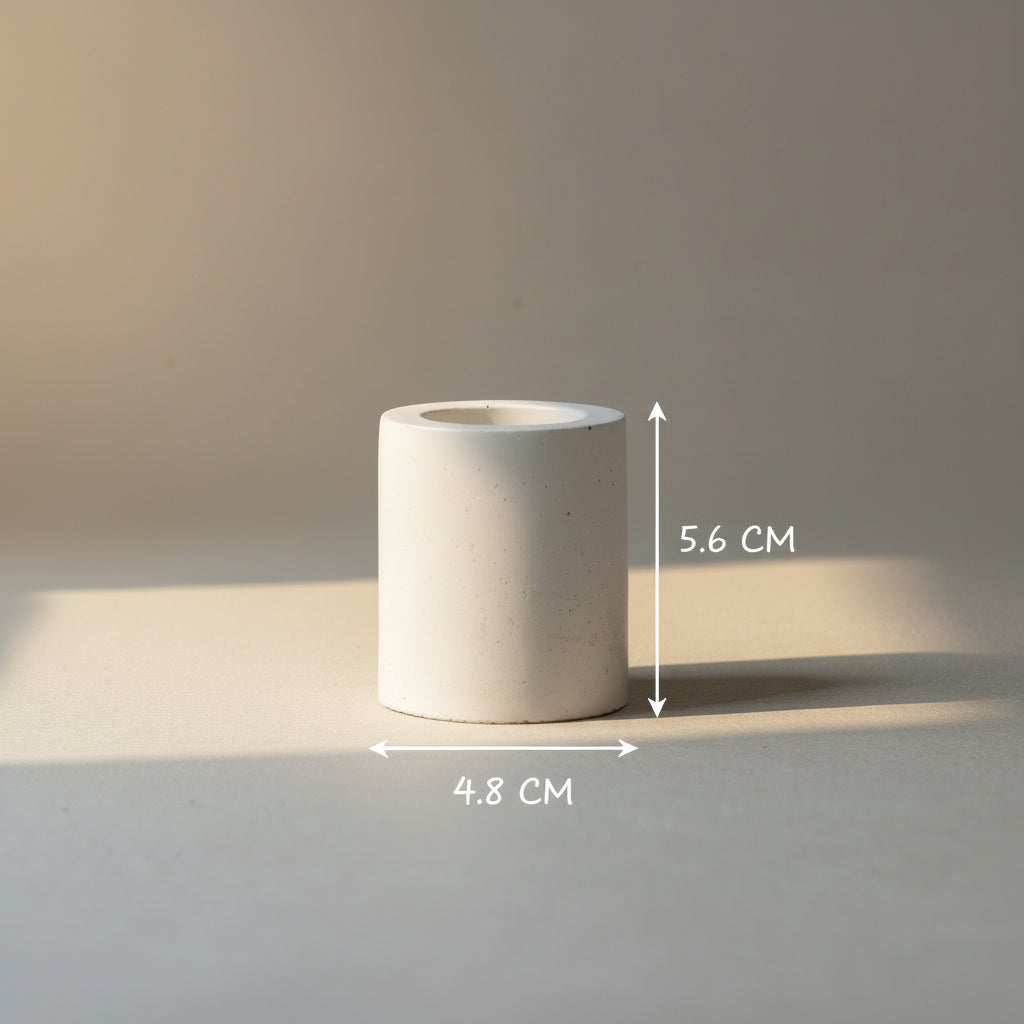 Lot de 3 petits pots en béton TRIPO, artisanat français.